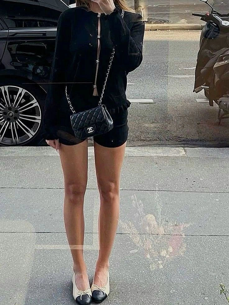 Mia K. — Hamburg